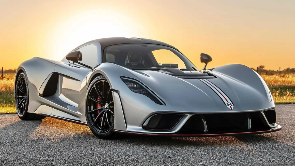 Race to the Top: Ranking the Fastest Cars in the World | Mavigadget - Blog